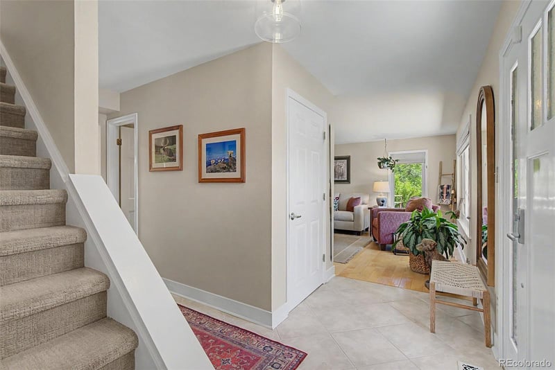 216 Cheyenne Mountain Blvd, Colorado Springs, CO 80906
