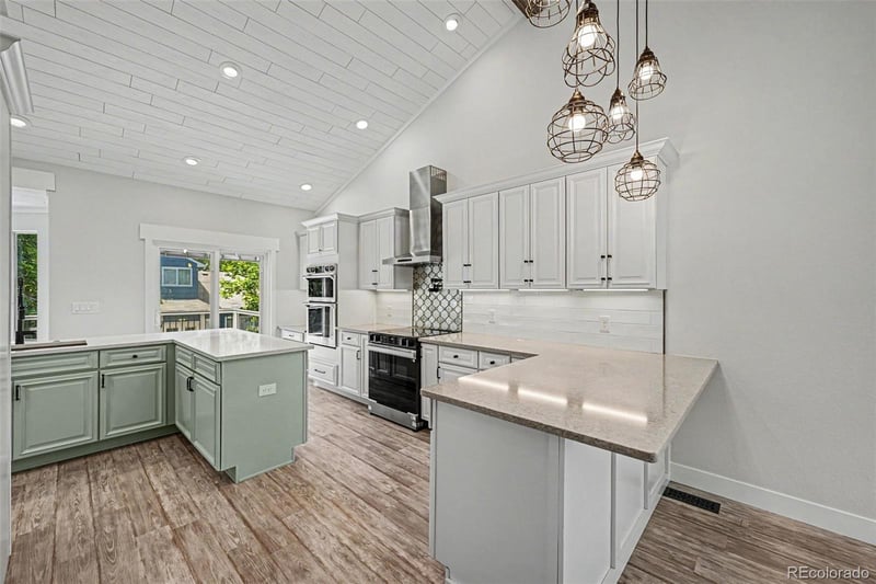 9655 Lameria Dr, Highlands Ranch, CO 80130