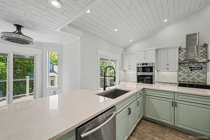 9655 Lameria Dr, Highlands Ranch, CO 80130