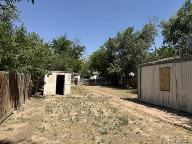 1275 Iola St, Aurora, CO 80010