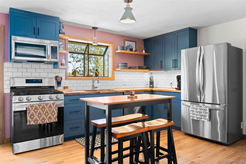 5597 Lee Dr, Evergreen, CO 80439