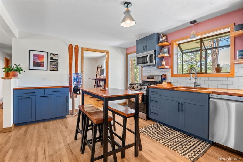 5597 Lee Dr, Evergreen, CO 80439