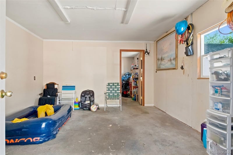 422 Willow Dr, Brighton, CO 80603