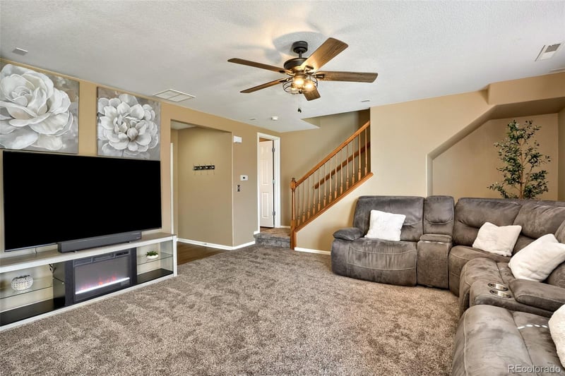 897 Willow Dr, Brighton, CO 80603