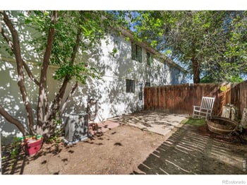 218 E 8th Ave, Longmont, CO 80504