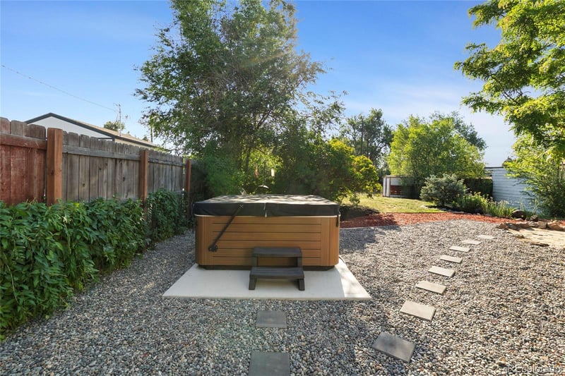 5371 Julian St, Denver, CO 80221