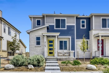21143 E 67th Ave, Aurora, CO 80019