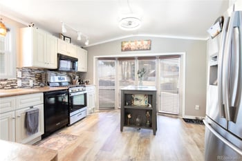 1801 NW 92 Ave Lot 278, Denver, CO 80260