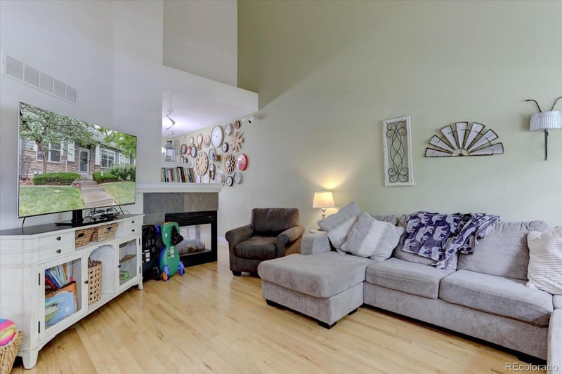 2550 Winding River Dr #M2, Broomfield, CO 80023