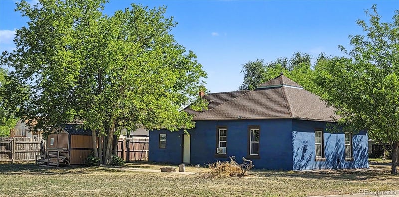 420 Vine St, Julesburg, CO 80737