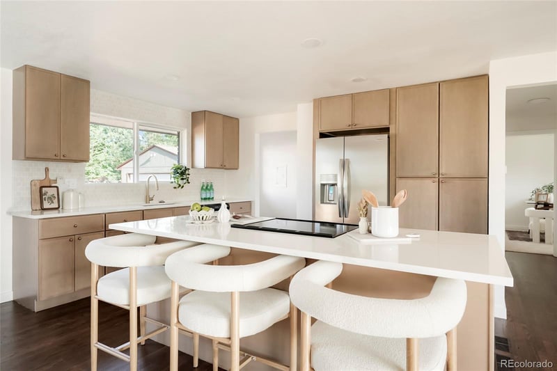 5390 Julian St, Denver, CO 80221