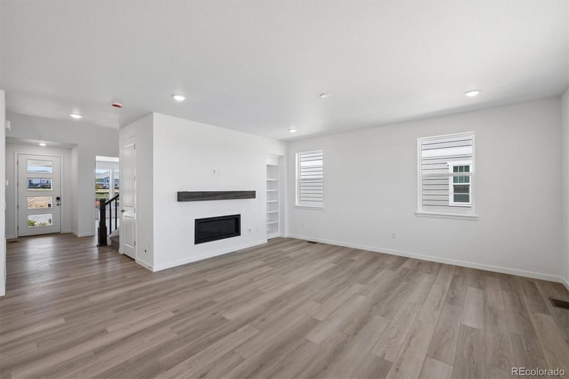 25131 Evans Dr, Aurora, CO 80018