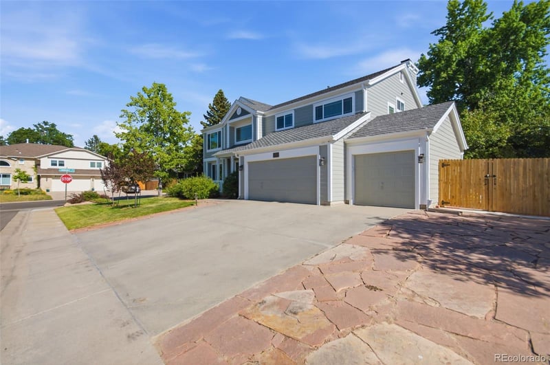 8156 W Clifton Ave, Littleton, CO 80128