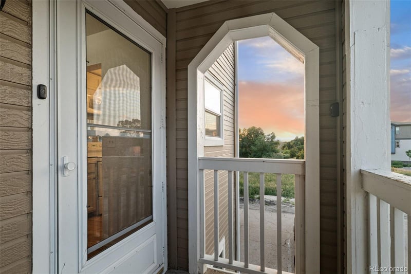 1141 S Gilbert St #204, Castle Rock, CO 80104