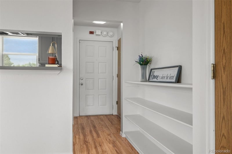 1141 S Gilbert St #204, Castle Rock, CO 80104