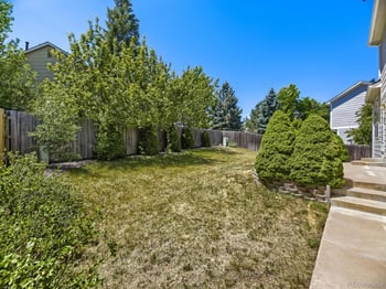 15678 E Quincy Ln, Aurora, CO 80015