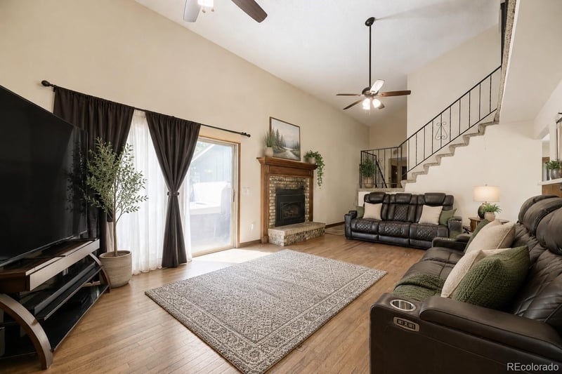 9400 Burgundy Ave, Littleton, CO 80123