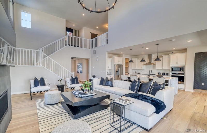 8821 Hotchkiss St, Littleton, CO 80125