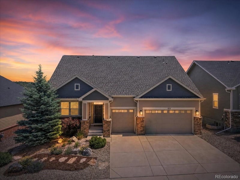 1914 Diamond Head Dr, Castle Rock, CO 80104