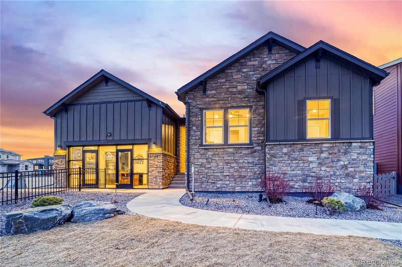 8811 Hotchkiss St, Littleton, CO 80125