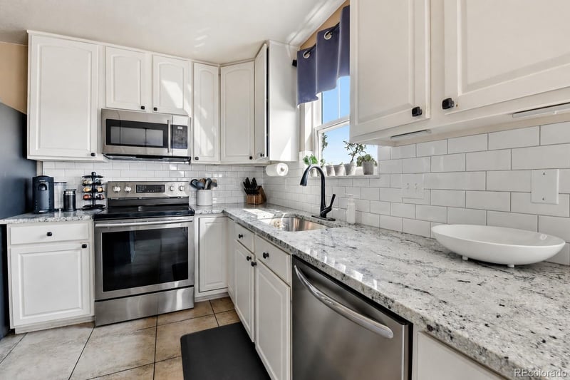 23662 Mississippi Cir, Aurora, CO 80018