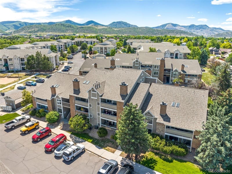 12043 Cross Dr #204, Littleton, CO 80127