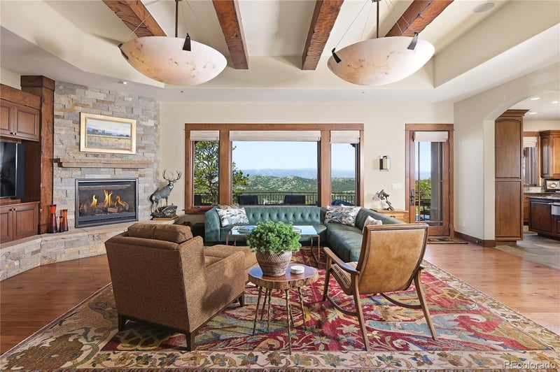 602 Cliffgate Ln, Castle Rock, CO 80108