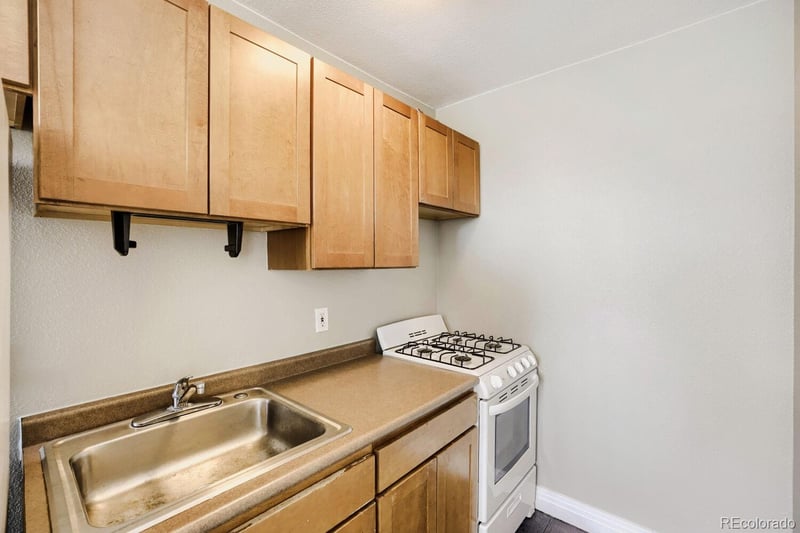 1196 Grant St #305, Denver, CO 80203