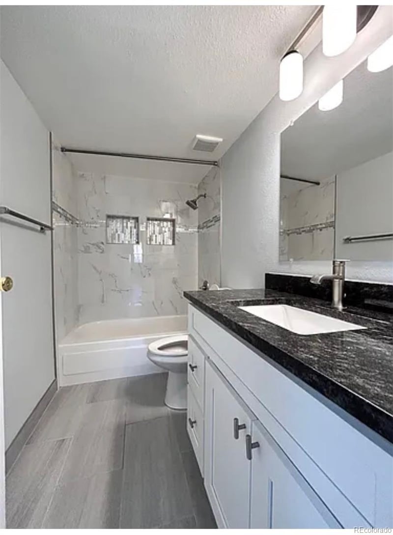 13800 E Marina Dr, Aurora, CO 80014