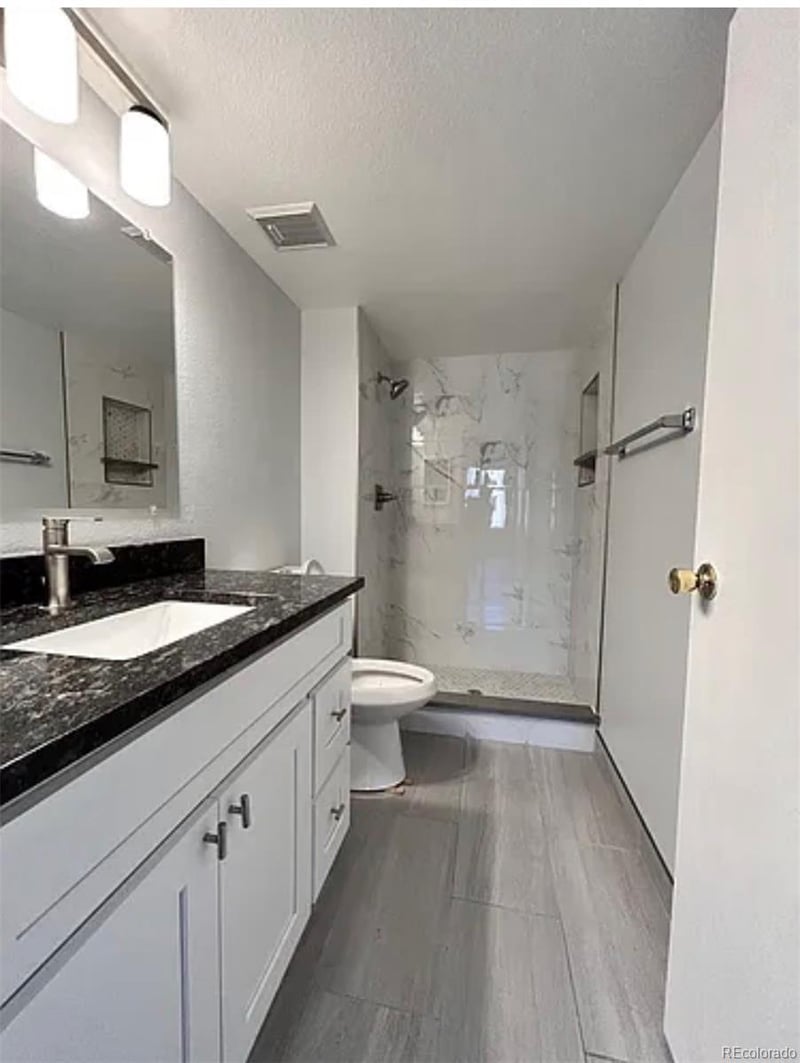 13800 E Marina Dr, Aurora, CO 80014