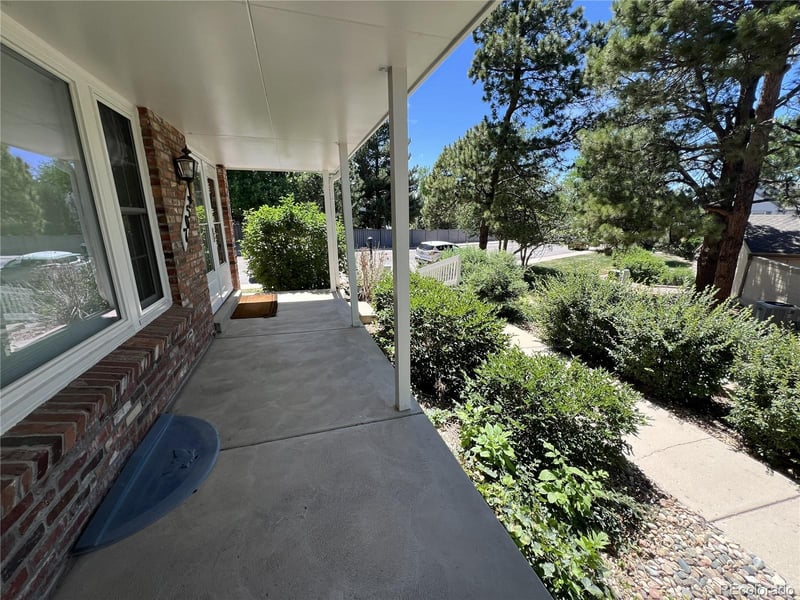 7052 Briarwood Dr, Centennial, CO 80112
