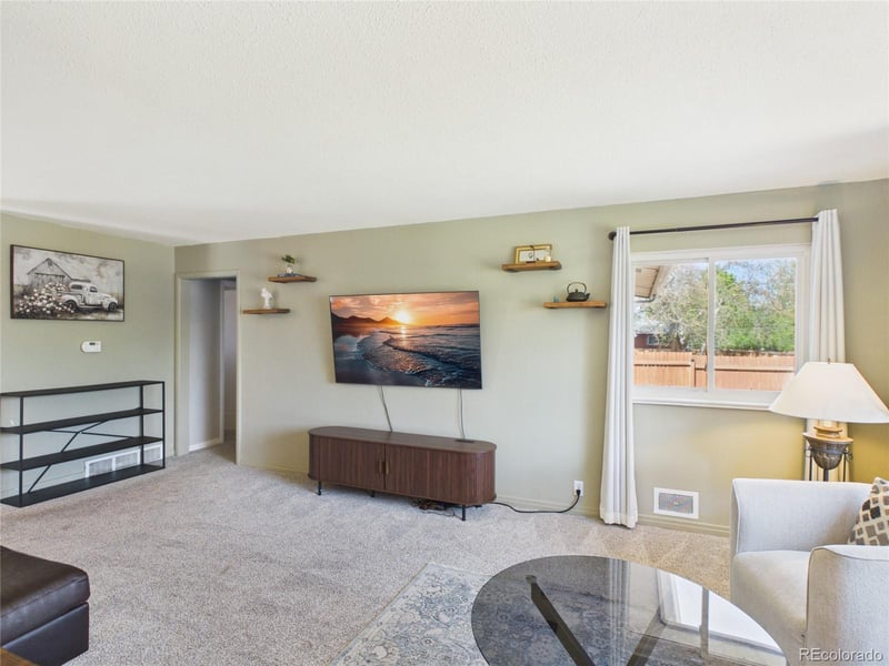 480 Newland St, Lakewood, CO 80226