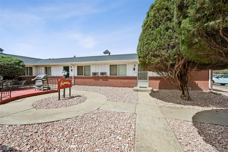 5250 Warren Ave, Denver, CO 80222