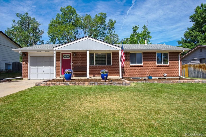 7513 Saulsbury St, Arvada, CO 80003