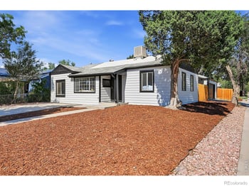 1902 Kenton St, Aurora, CO 80010
