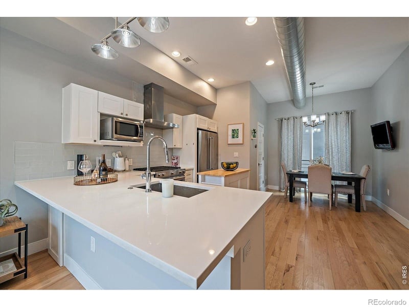 3314 Washington St, Englewood, CO 80113