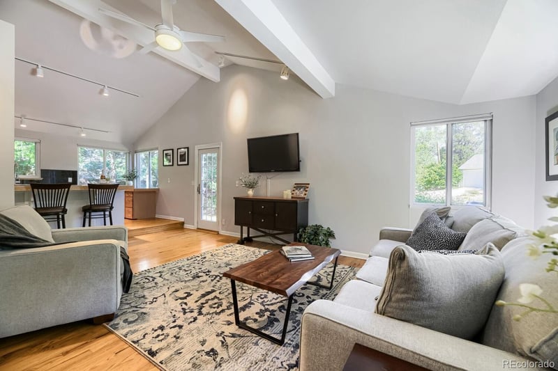 3400 E Nielsen Ln, Denver, CO 80210