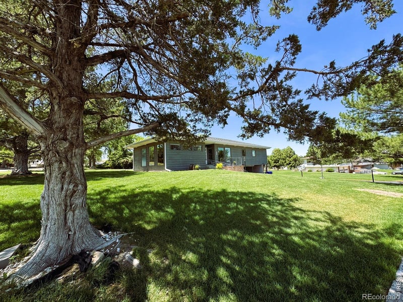 120 Highland Dr, Sterling, CO 80751
