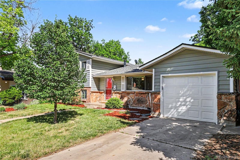 2986 S Whiting Way, Denver, CO 80231