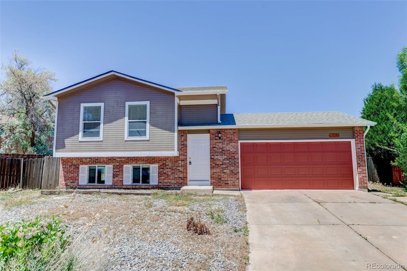 19743 Oxford Dr, Aurora, CO 80013