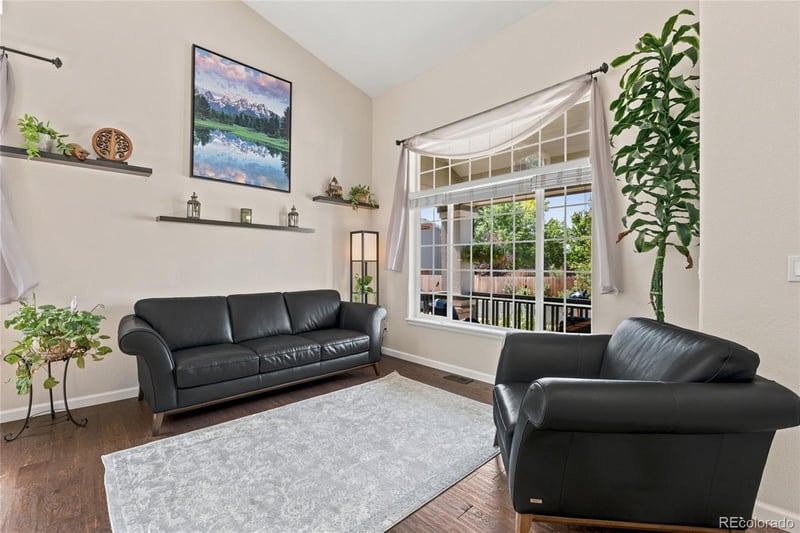9487 W Vandeventor Dr, Littleton, CO 80128