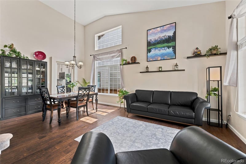9487 W Vandeventor Dr, Littleton, CO 80128