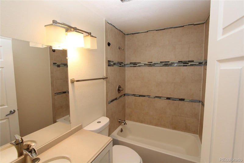 4581 Fraser Way, Denver, CO 80239
