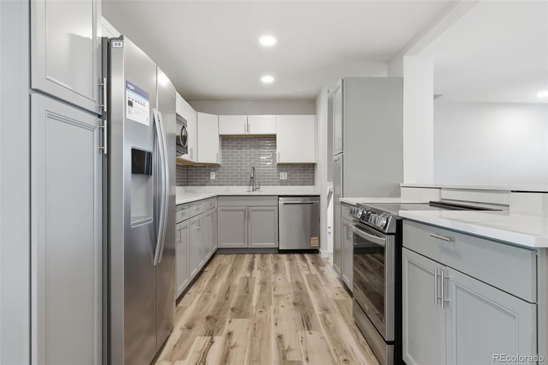 672 Elkhart St, Aurora, CO 80011