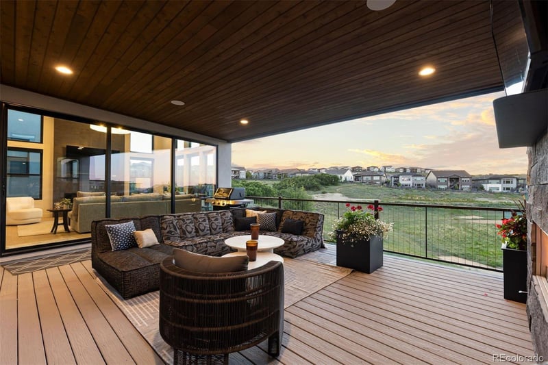 2237 Rim Ridge Dr, Castle Rock, CO 80108