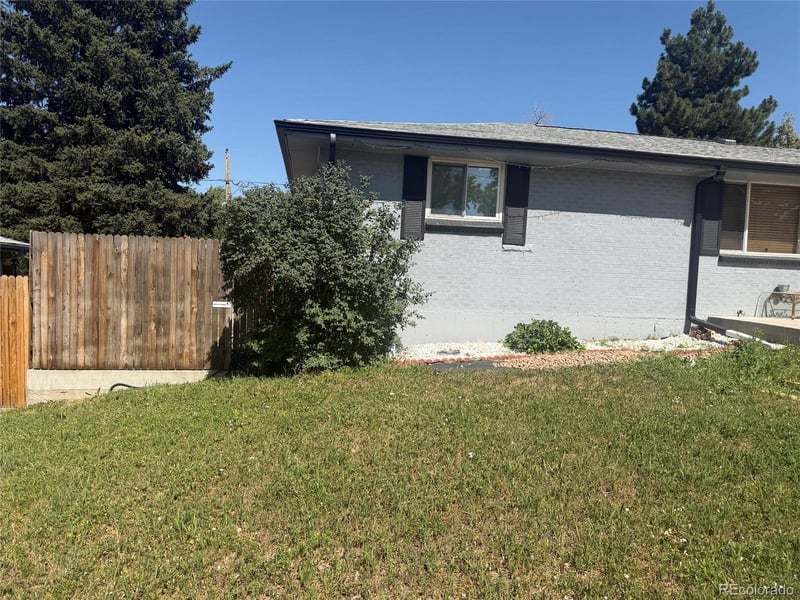 6668 Chase St, Arvada, CO 80003