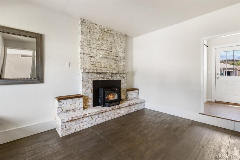 734 N 31st St, Colorado Springs, CO 80904
