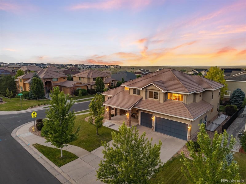 7750 S Blackstone Pw, Aurora, CO 80016