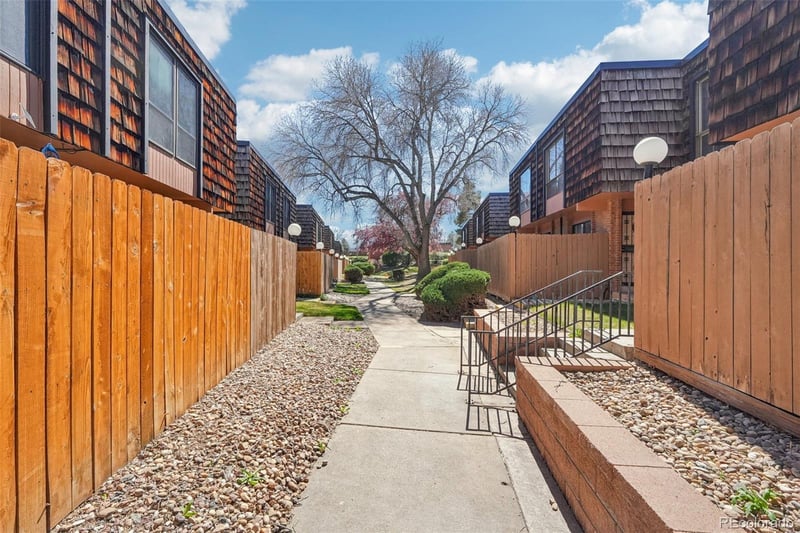 6476 Welch Ct, Arvada, CO 80004