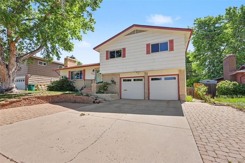 1011 Chelton Rd, Colorado Springs, CO 80909
